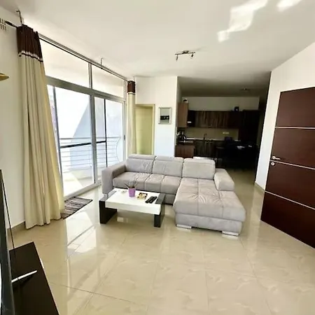 Modern - Close To The & Pv *