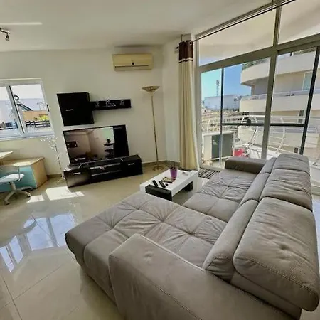 Apartment Modern - Close To The & Pv Is-Swieqi