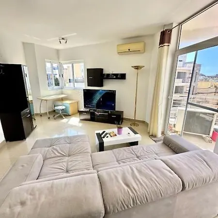Apartment Modern - Close To The & Pv *